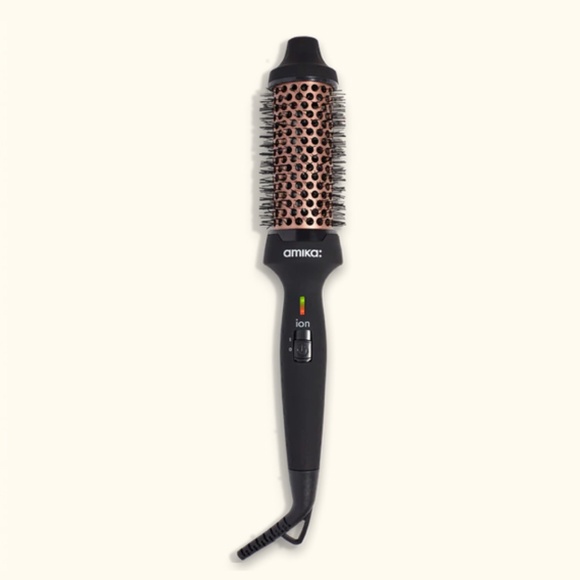 SOLD - amika Blowout babe thermal brush - Picture 1 of 4